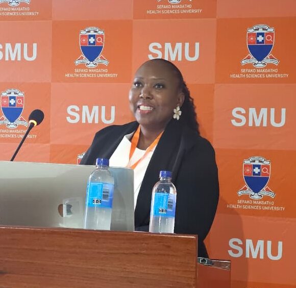 Dr S Maenetja